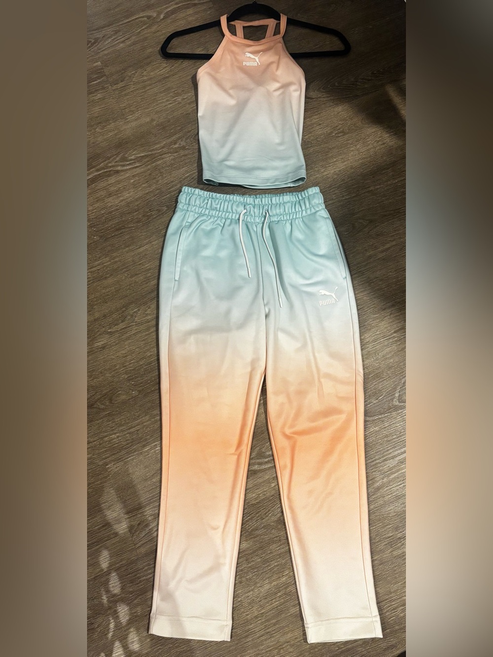 Women’s Puma Ombre Joggers in blue and Peach Set